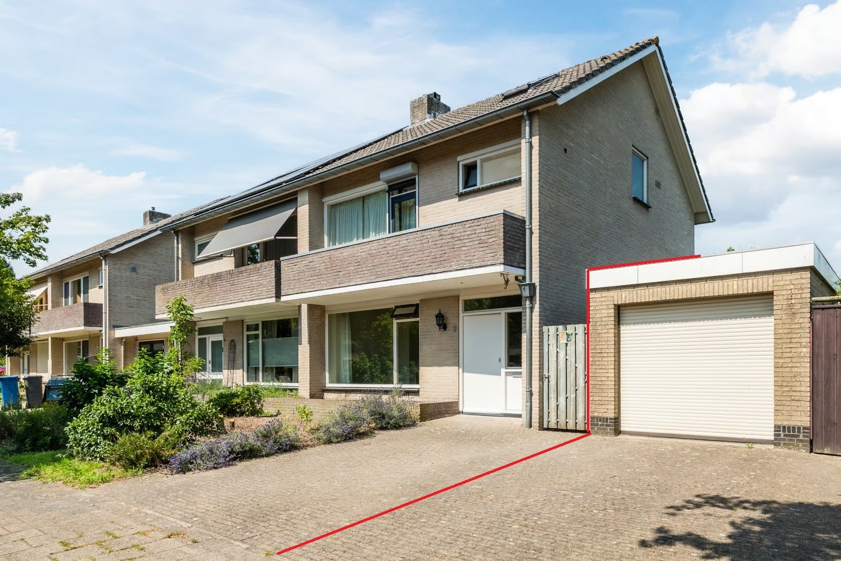 Hoekwoning Orchideestraat 2 in Leende
