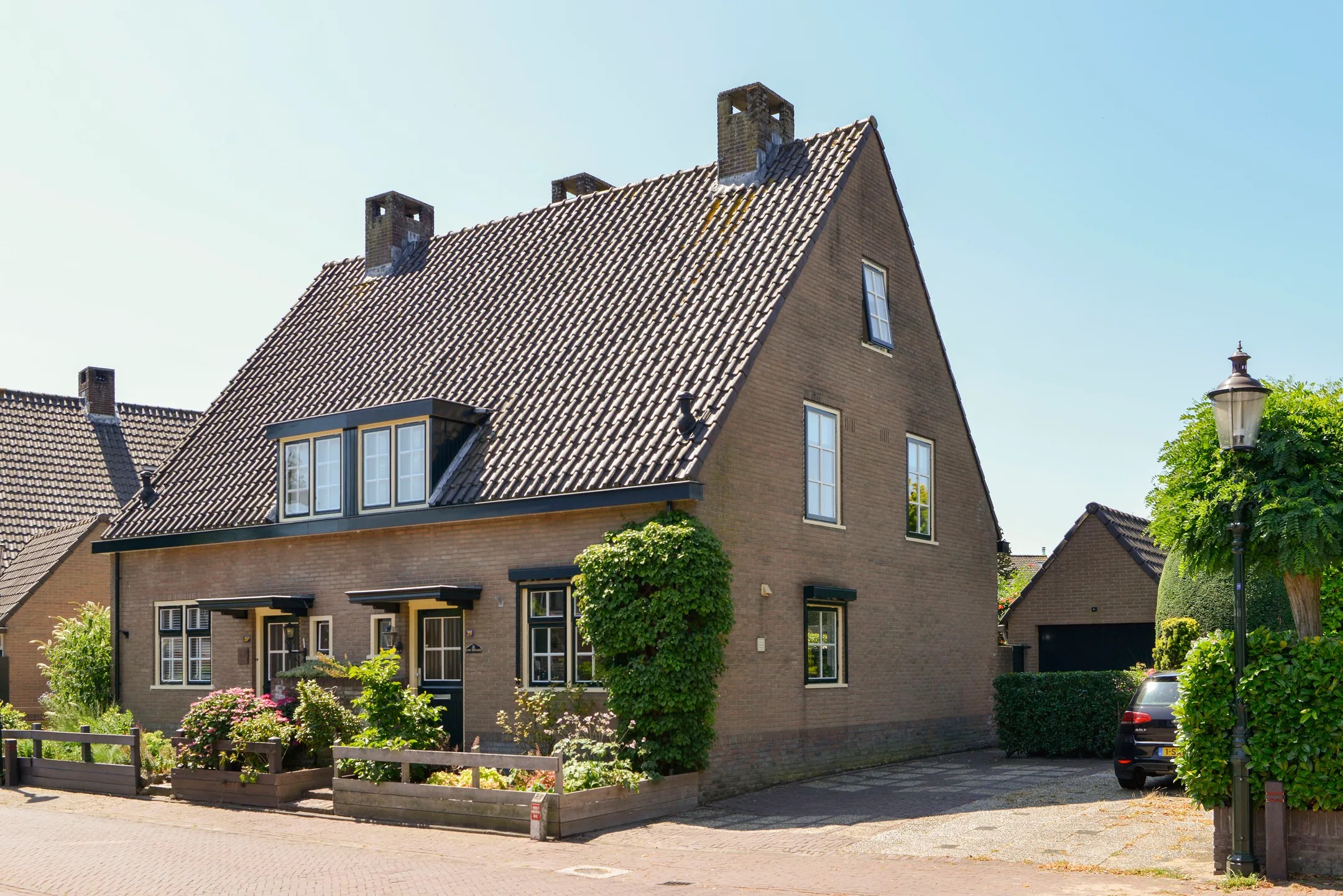 2-onder-1-kapwoning Vijfhoekstraat 20 in Huizen