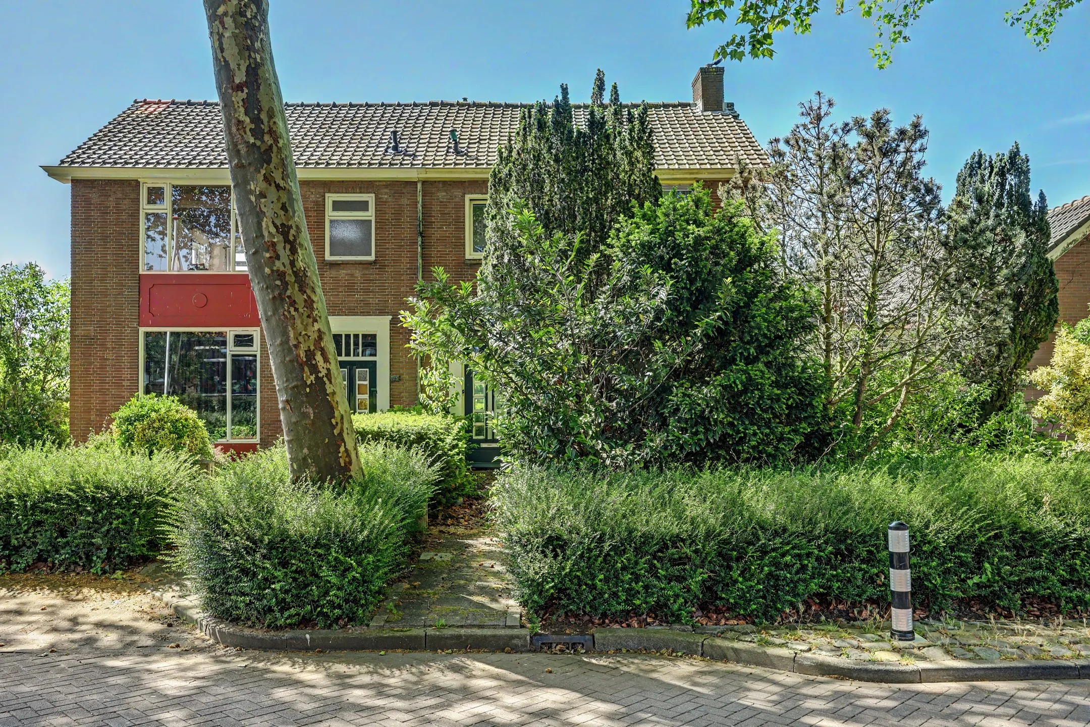 2-onder-1-kapwoning Weststraat 25 in Nieuwerkerk
