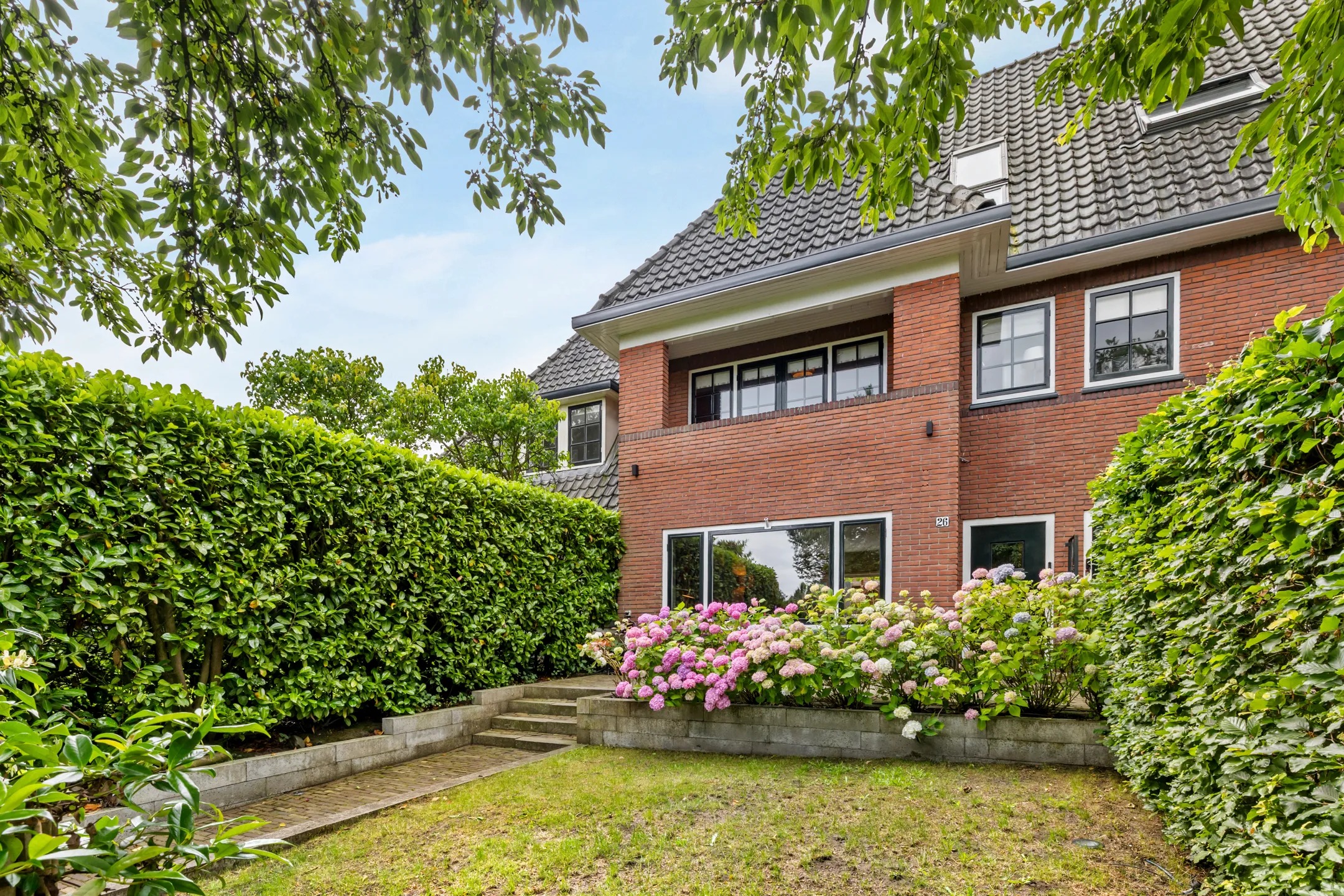 Tussenwoning J.H. van 't Hoffweg 26 in Bussum