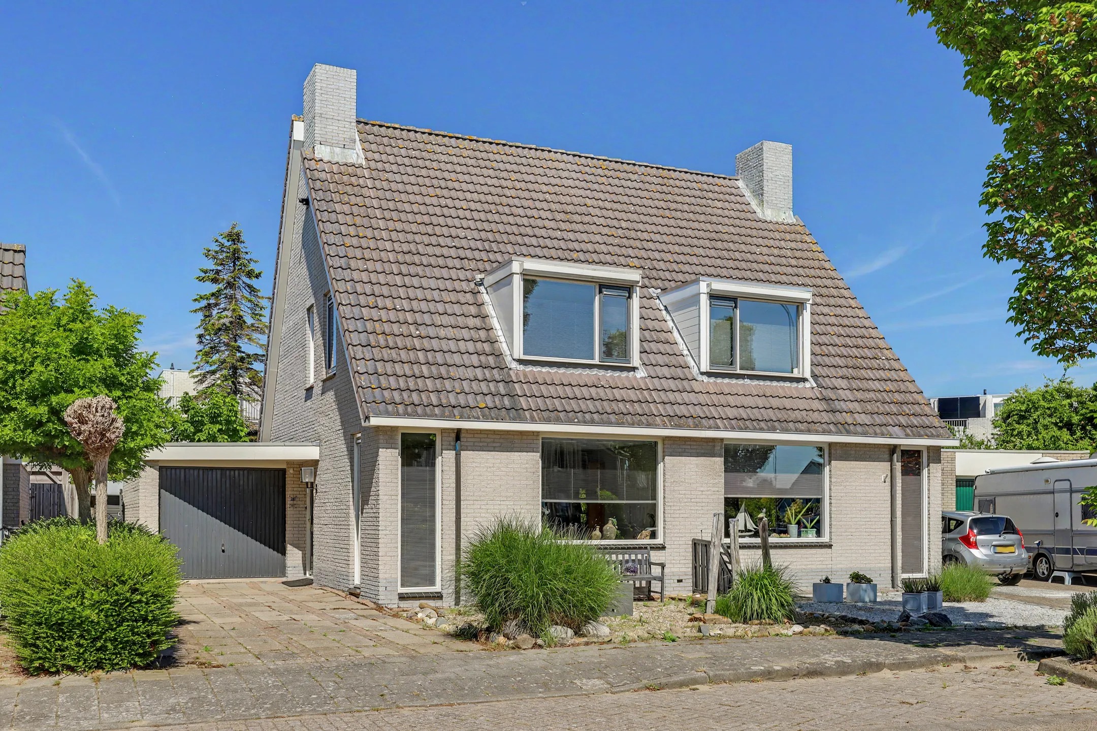2-onder-1-kapwoning Rosenburglaan 263 in Vlissingen