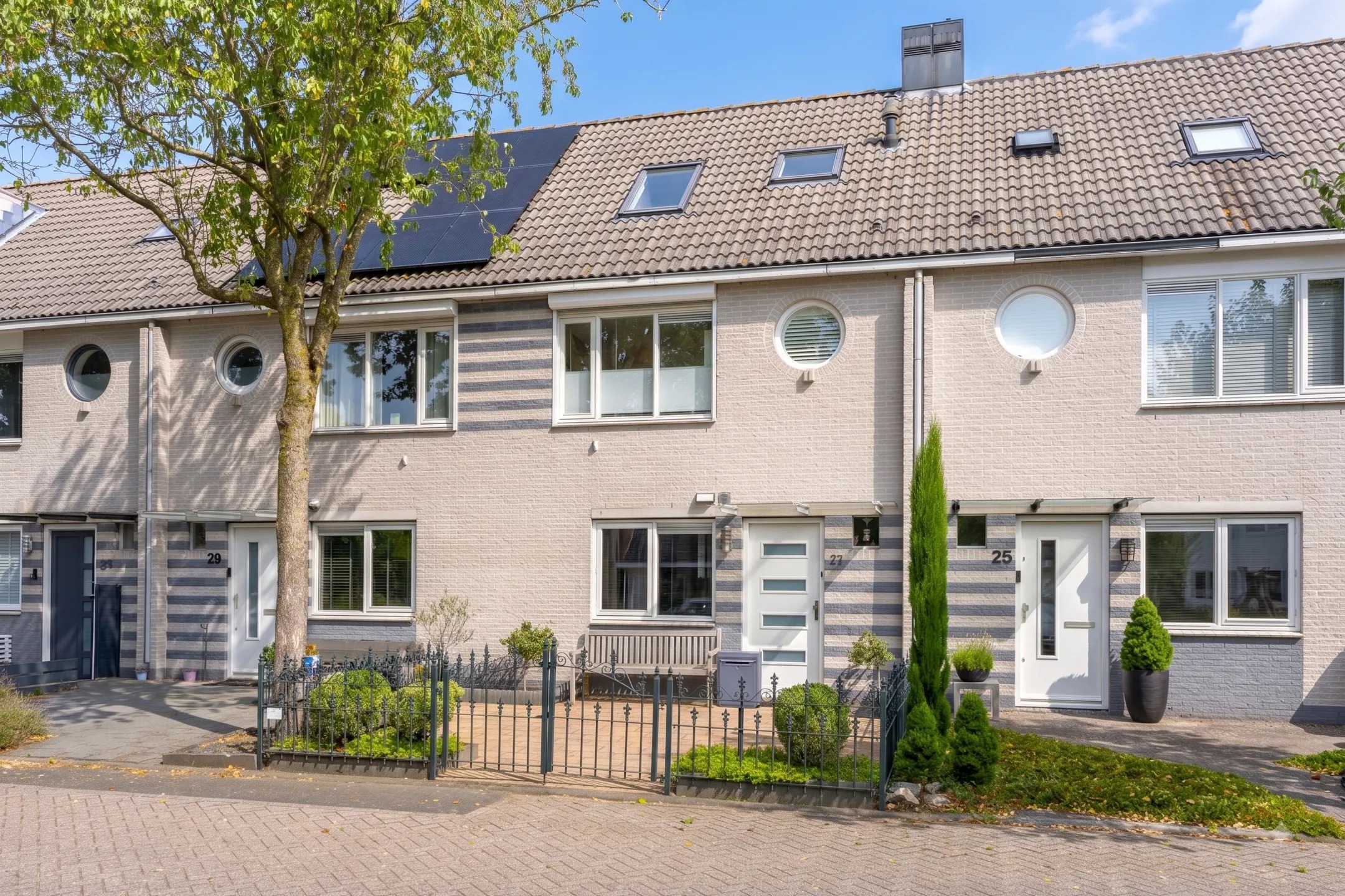 Tussenwoning Oosterlengte 27 in De Meern