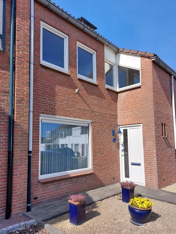 Eengezinswoning, tussenwoning Kinkershof 39 in Klimmen