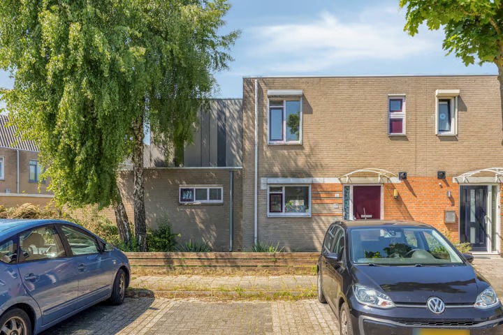 Hoekwoning Woody Hermanstraat 16 in Arnhem