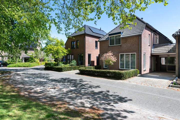 Geschakelde woning Duifhuis 15 in Berlicum