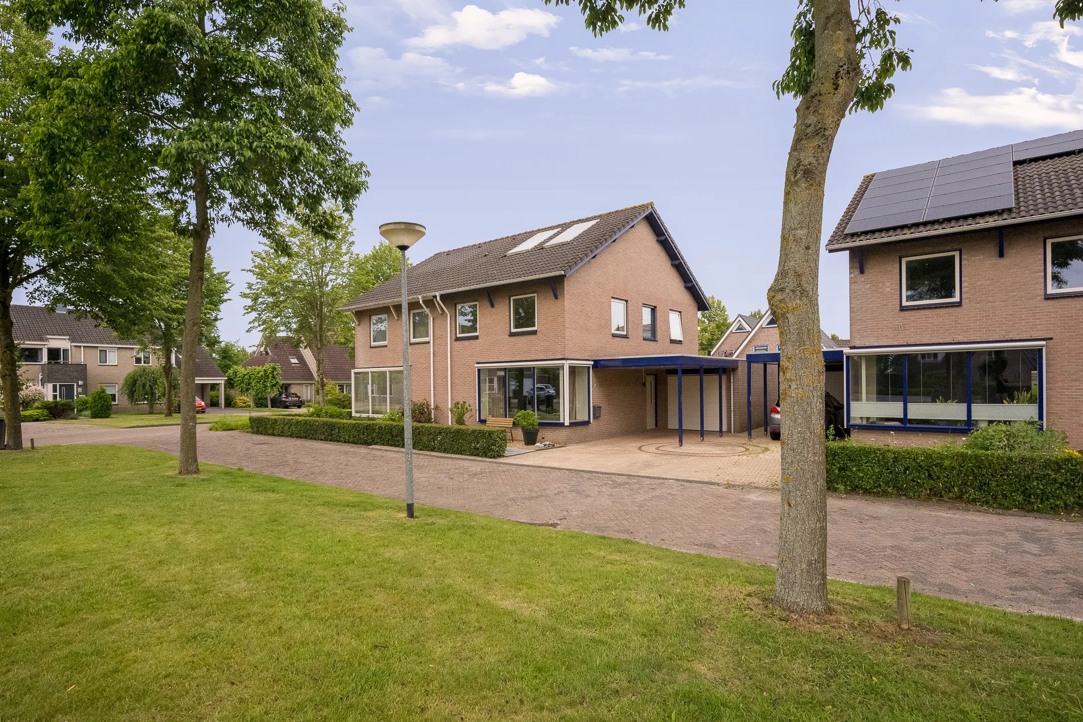 2-onder-1-kapwoning Floralaan 13 in Bovensmilde