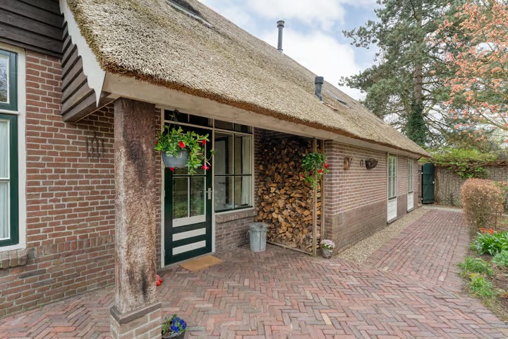 Vrijstaande woning Stieltjeskanaal 83 in Stieltjeskanaal