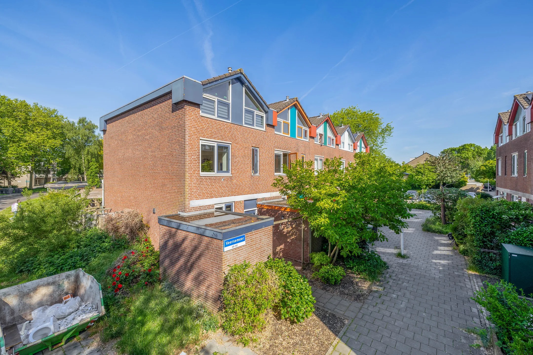 Hoekwoning Veersemeer 42 in Zaandam