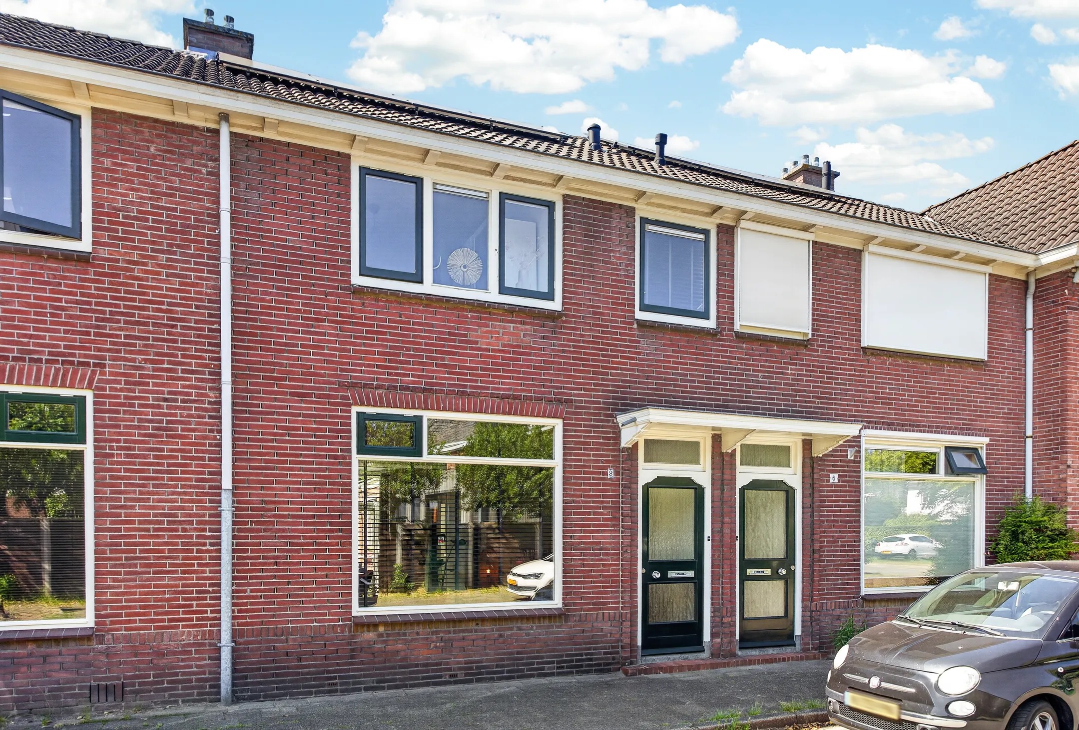 Tussenwoning Dr. Schaepmanlaan 8 in Enschede