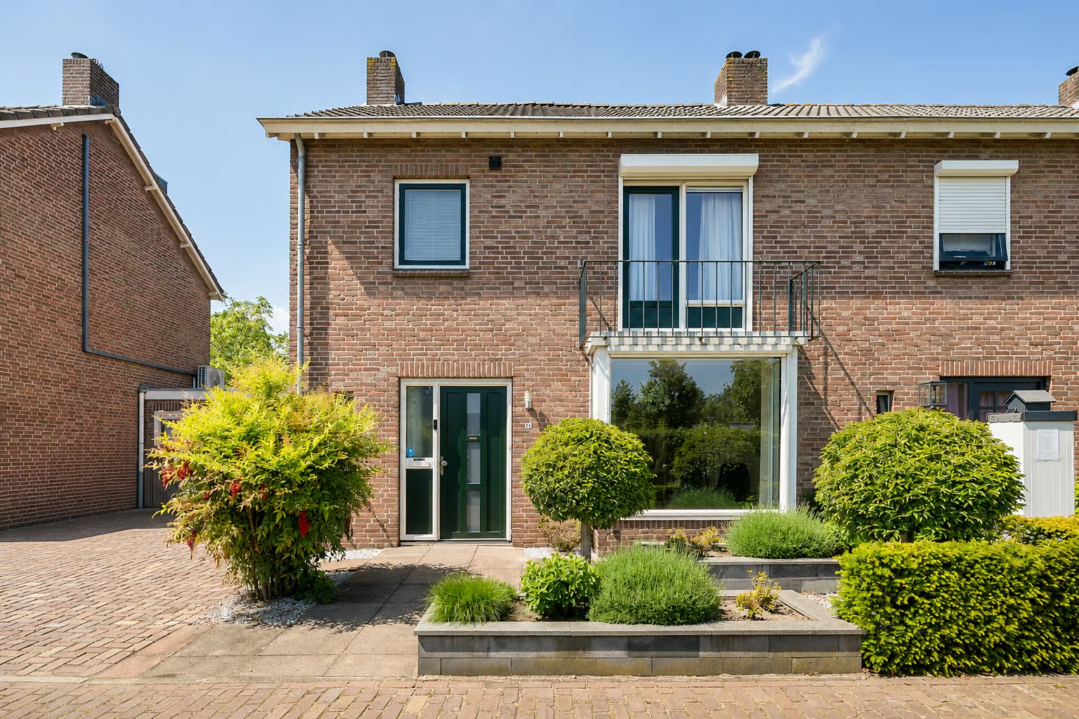 Geschakelde 2-onder-1-kapwoning Huygensstraat 11 in Rosmalen