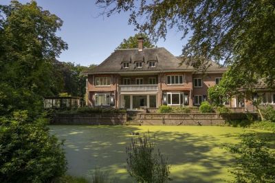 Landhuis, vrijstaande woning Rijksstraatweg 392 in Wassenaar