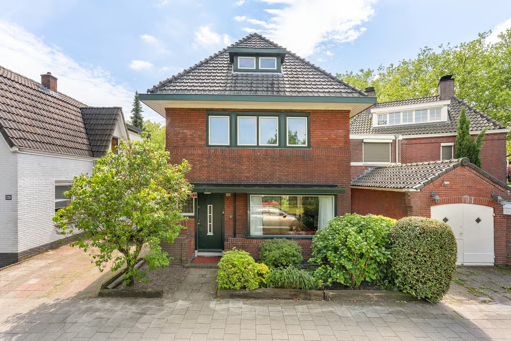 Vrijstaande woning Walhofstraat 131 in Enschede