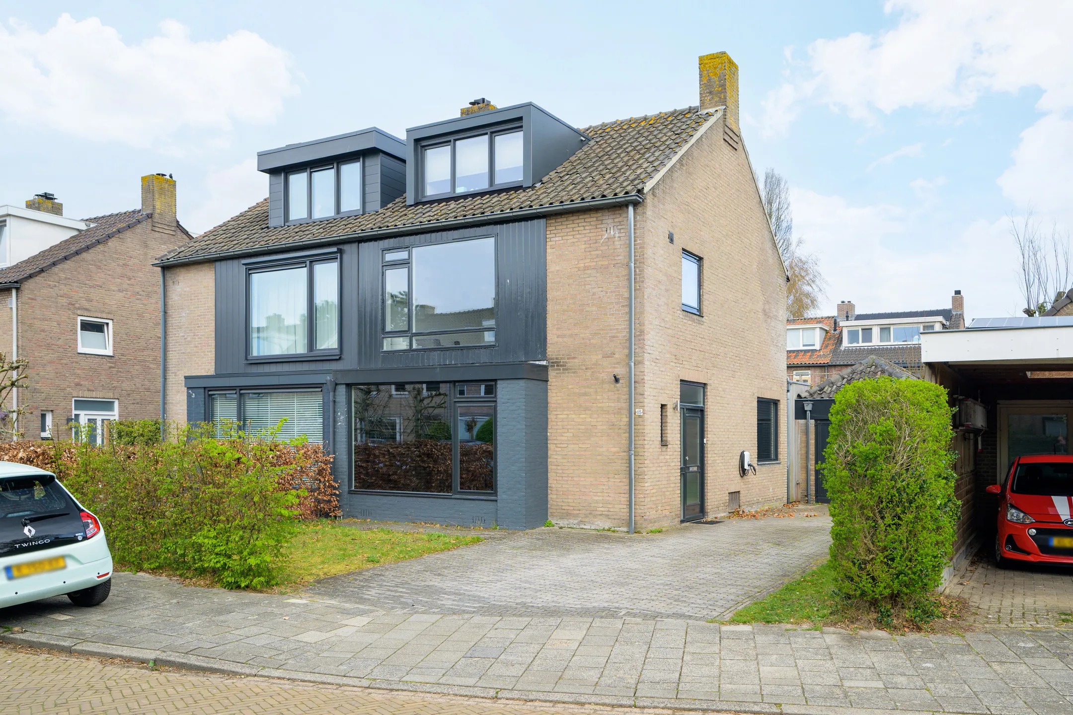 2-onder-1-kapwoning Barbaralaan 115 in Breda