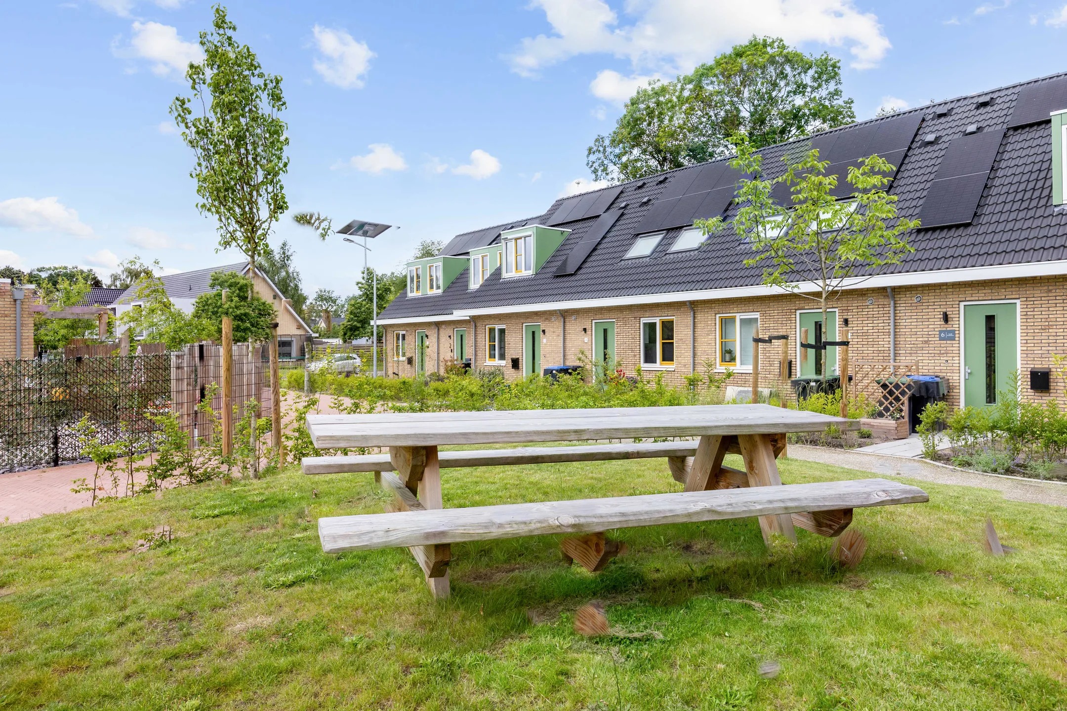 Tussenwoning Binnenplein 3 in Een