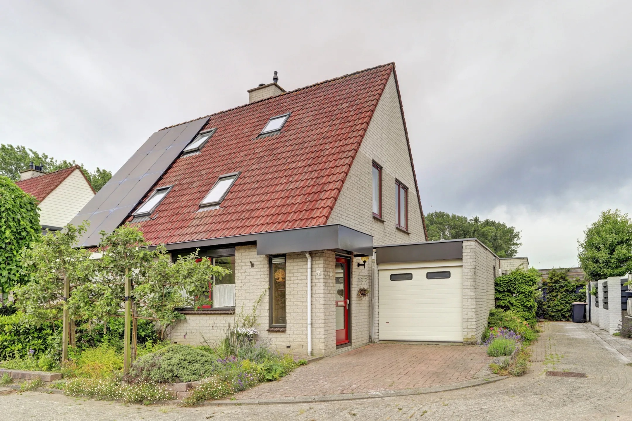 2-onder-1-kapwoning Westlake 25 in Steenbergen
