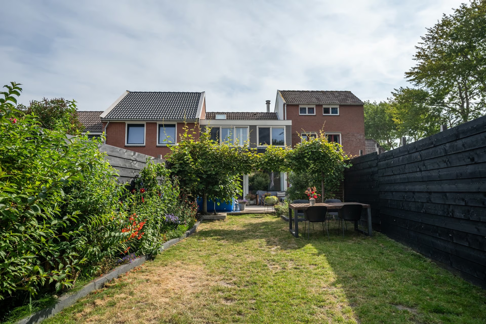 Tussenwoning Schoorwal 3 in Den Burg