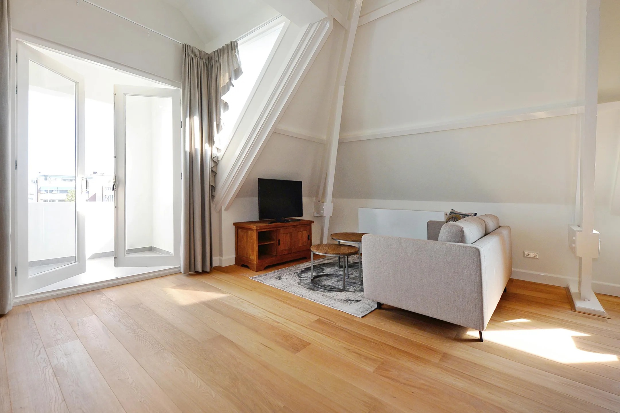 Bovenwoning Bazarstraat 1 D in Den Haag