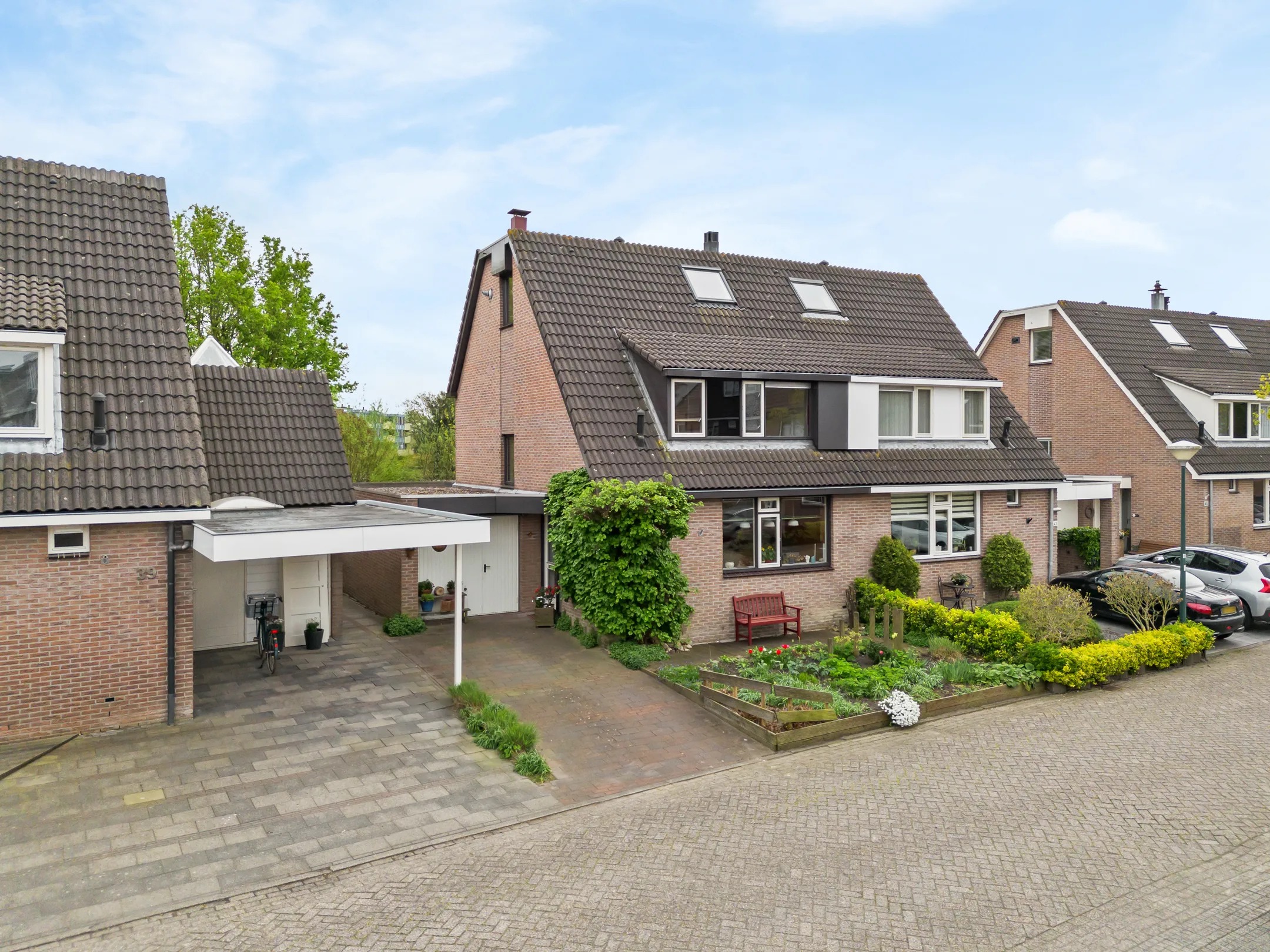 2-onder-1-kapwoning Boterbloemweide 41 Woerden