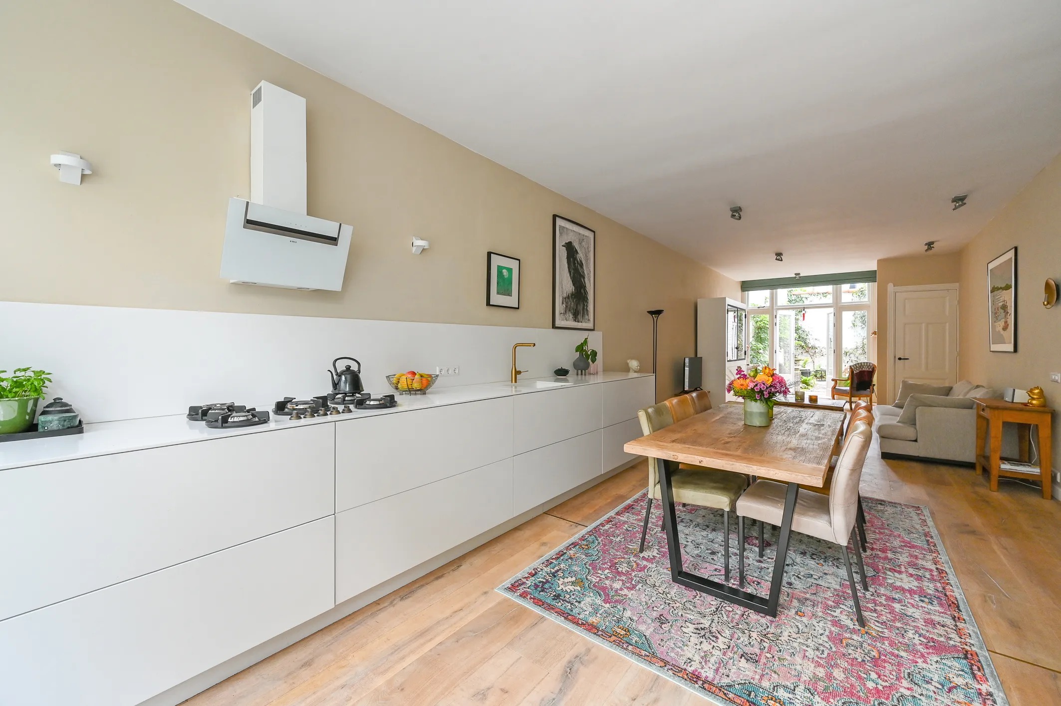 Benedenwoning Paulus Buijsstraat 9 in Den Haag
