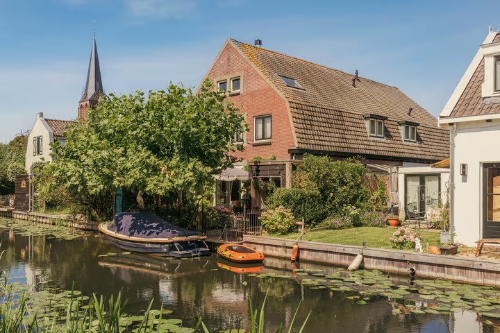 Vrijstaande woning Kerkstraat 102 in Abcoude