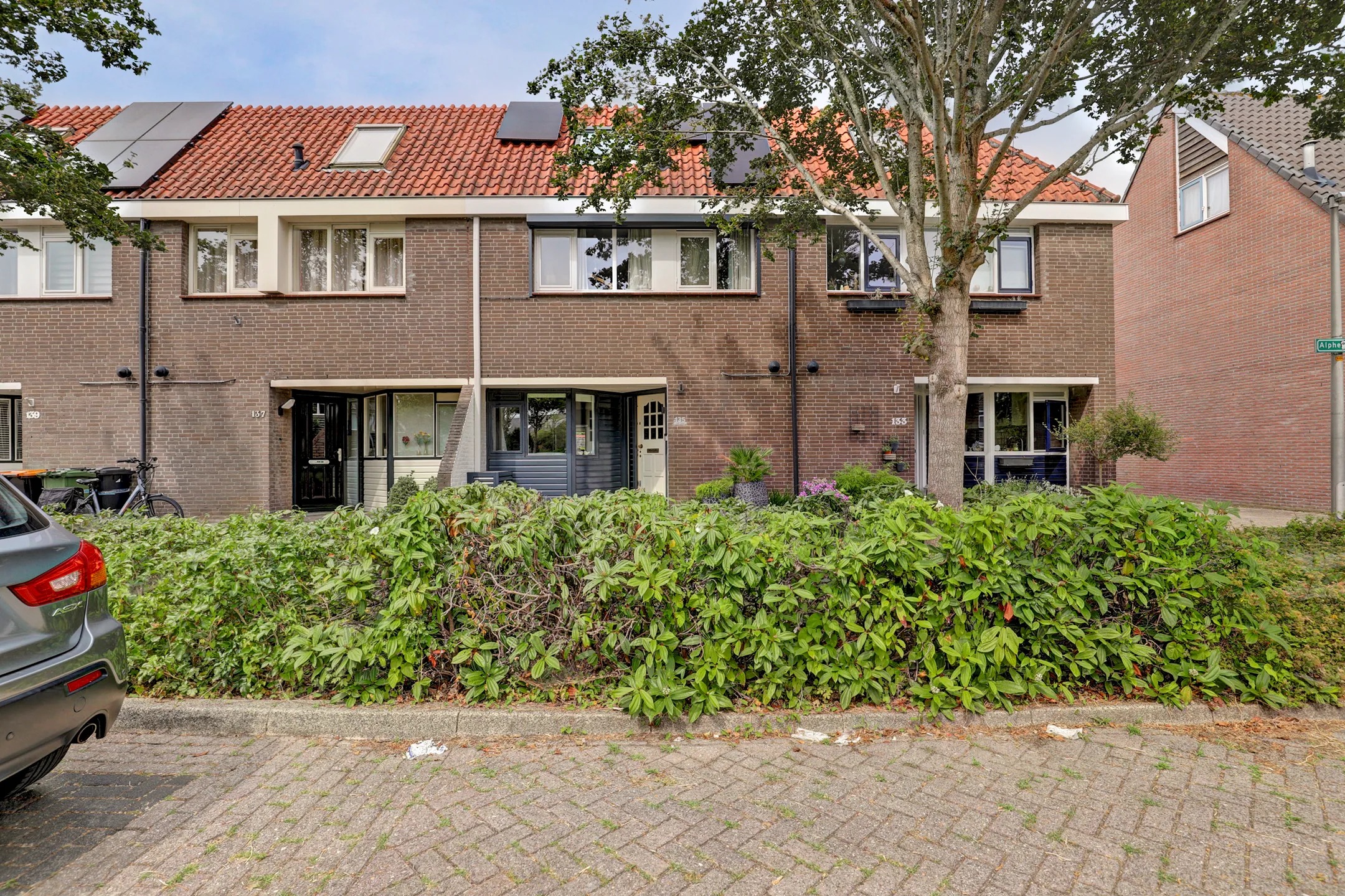 Tussenwoning Alpherwetering 135 in Waddinxveen