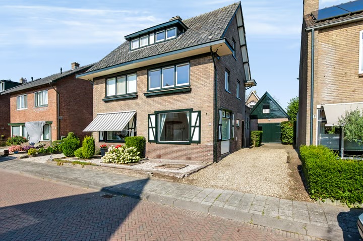 2-onder-1-kapwoning Weidestraat 4 in Apeldoorn