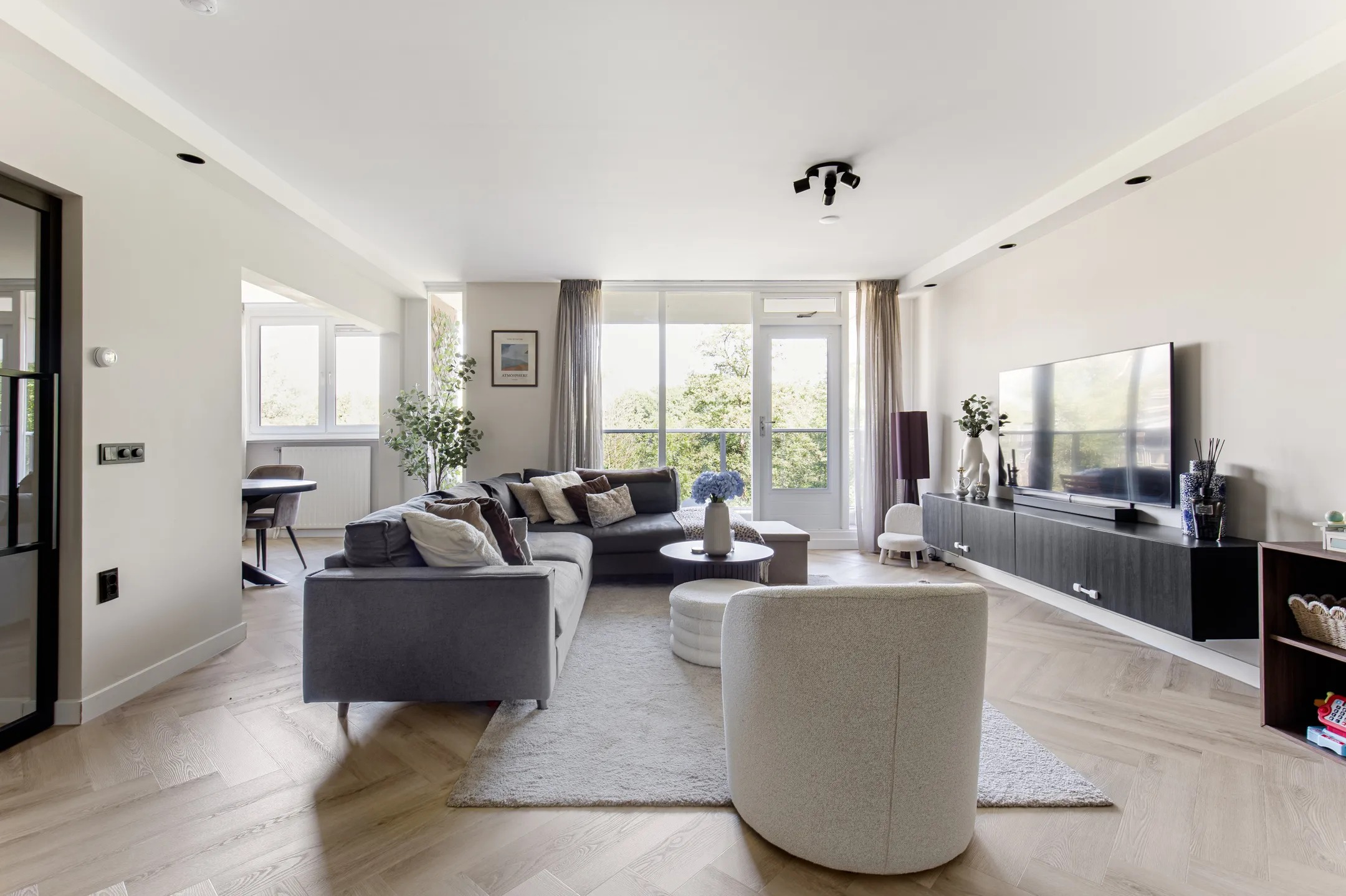 Portiekflat Sandenburg 47 in Haarlem