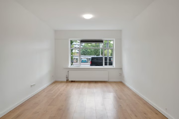 Benedenwoning Troelstrakade 191 in Den Haag
