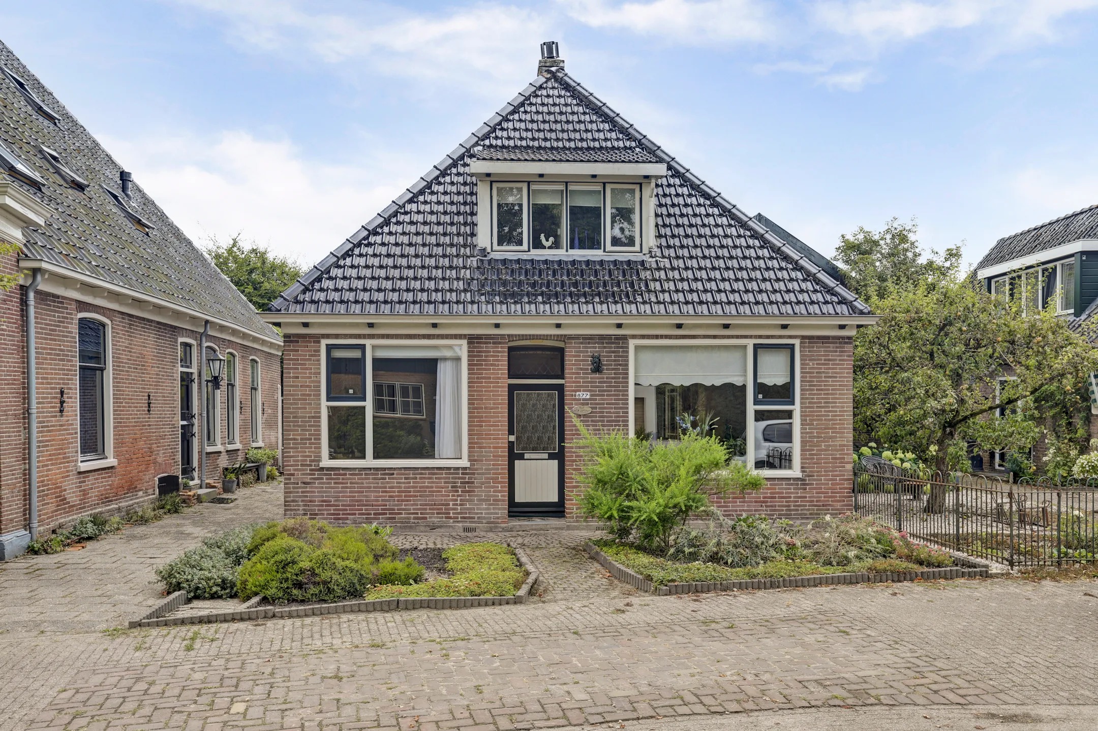 Vrijstaande woning Dorpsstraat 877 in Oudkarspel