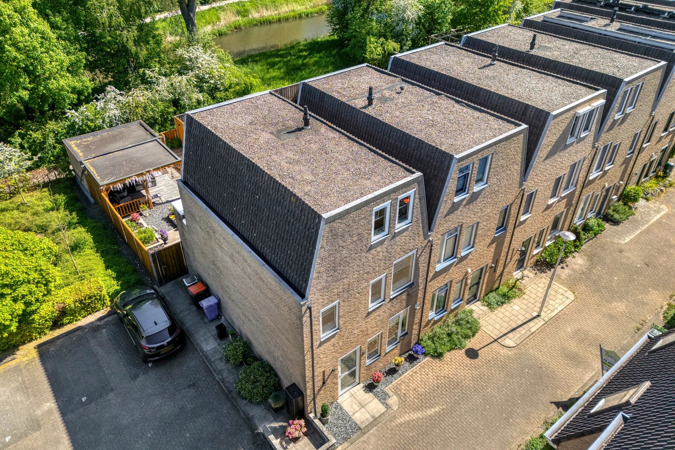Hoekwoning Ulgerkamp 1 in Zwolle