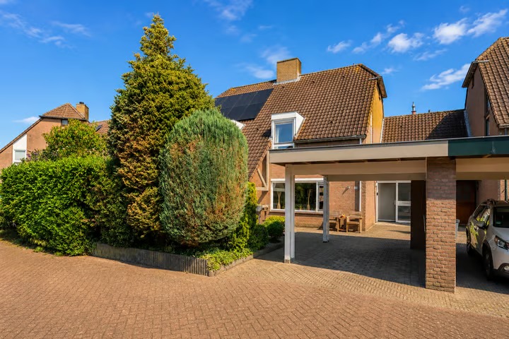 2-onder-1-kapwoning Wieringenmeen 30 in Harderwijk