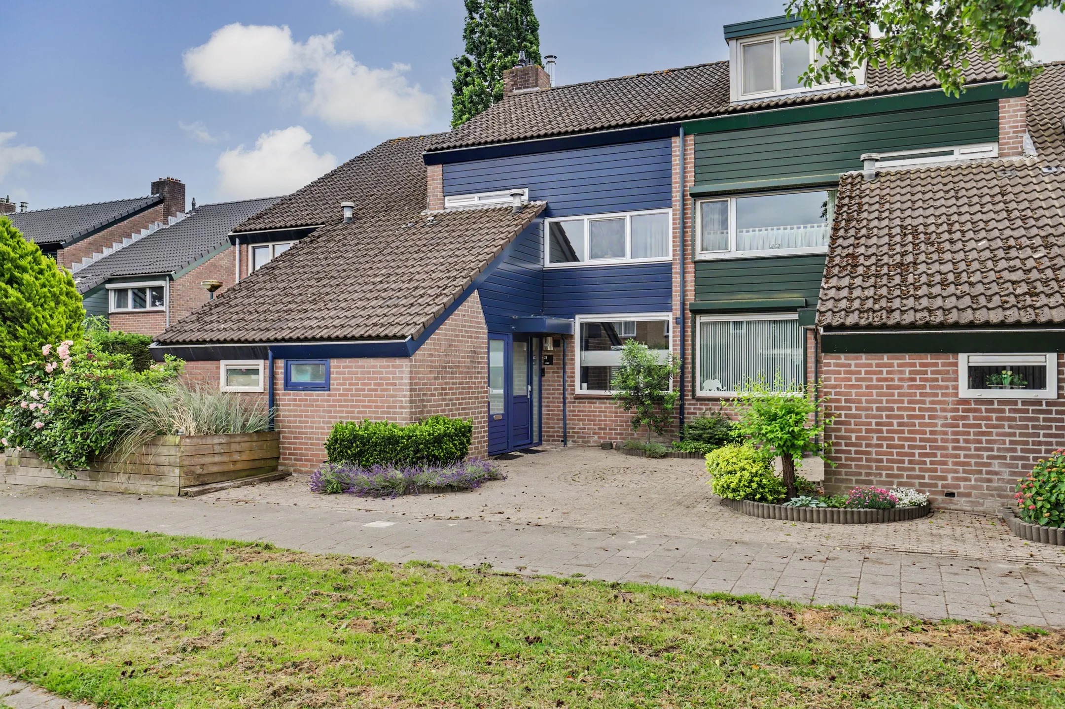 Tussenwoning De Meeren 31 in Zevenbergen