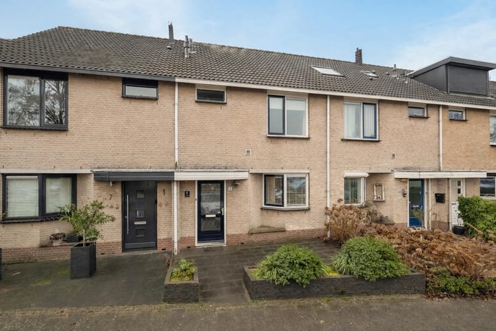 Tussenwoning Van der Meulenstraat 5 Barendrecht