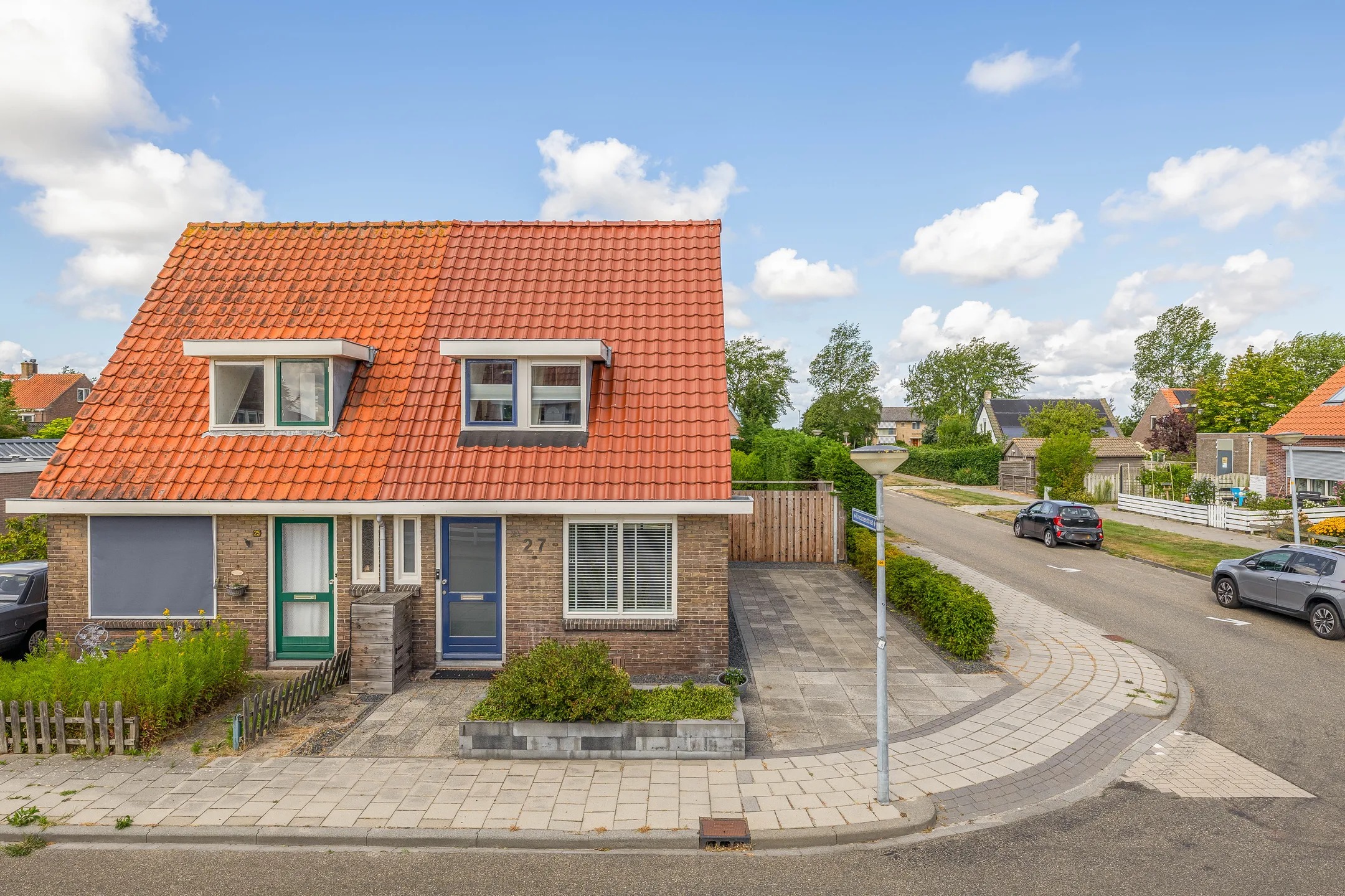 2-onder-1-kapwoning Narcissenstraat 27 in Breezand