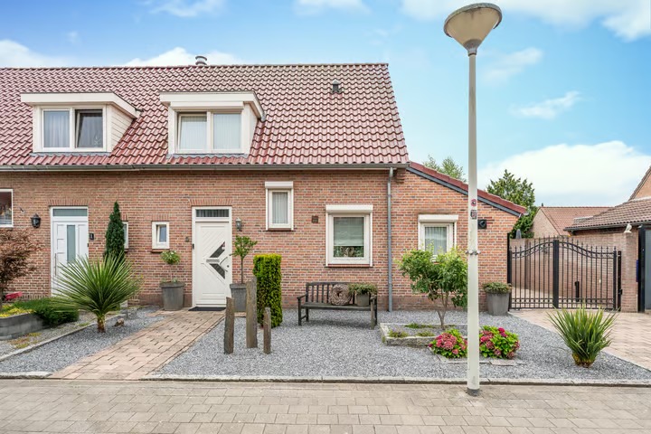 2-onder-1-kapwoning Keltenstraat 3 in Deurne
