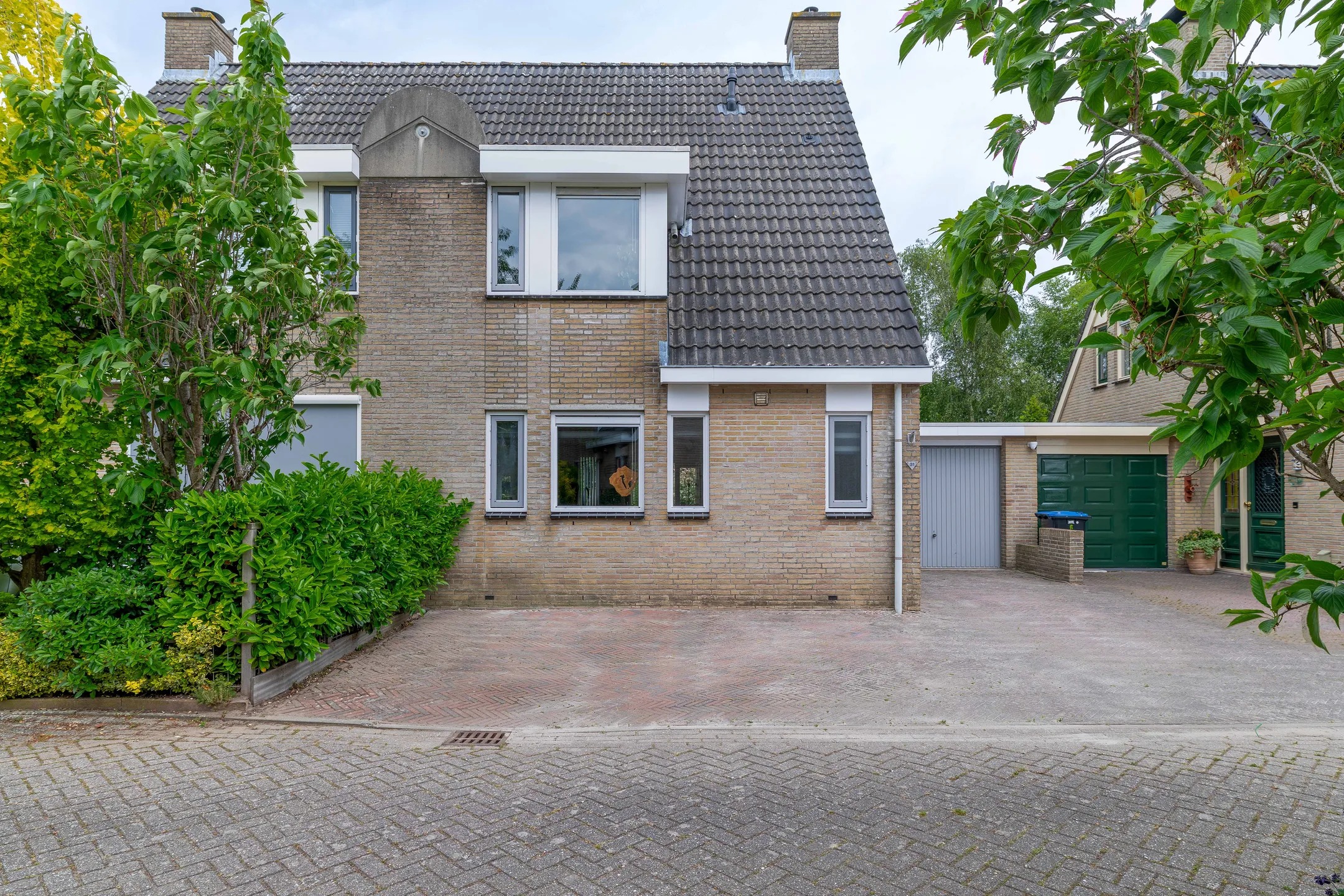 Geschakelde woning Walnootstraat 31 in Schoonhoven