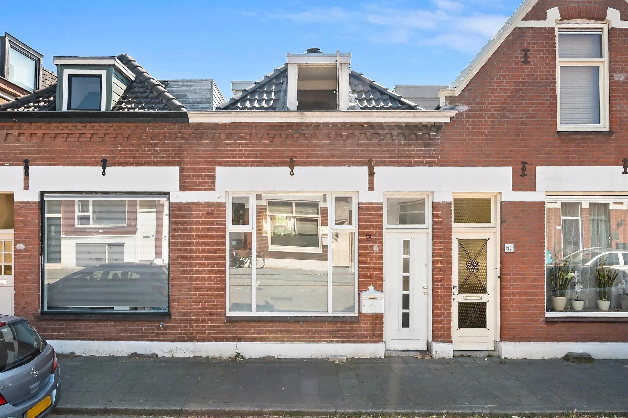 Tussenwoning Zwijndrechtsestraat 35 in Rotterdam