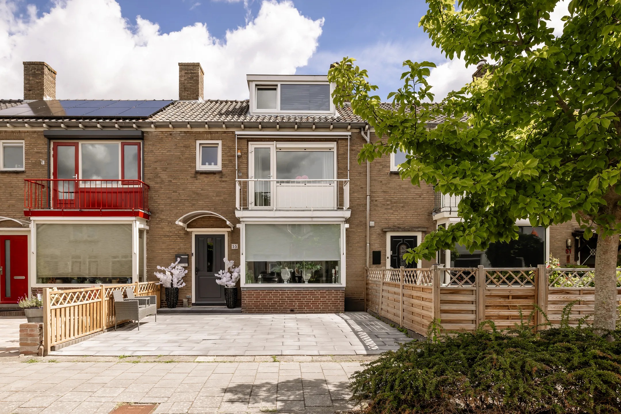 Tussenwoning Friedalaan 55 in Zwanenburg