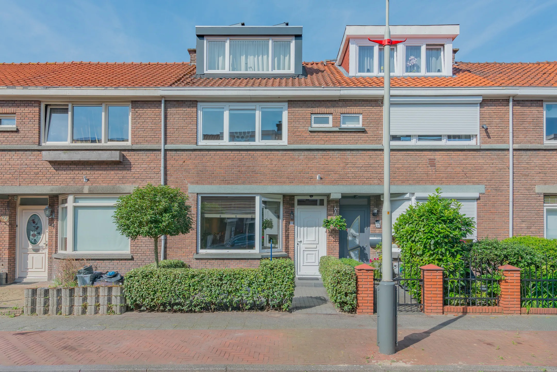 Tussenwoning Willem de Clercqstraat 23 in Den Haag