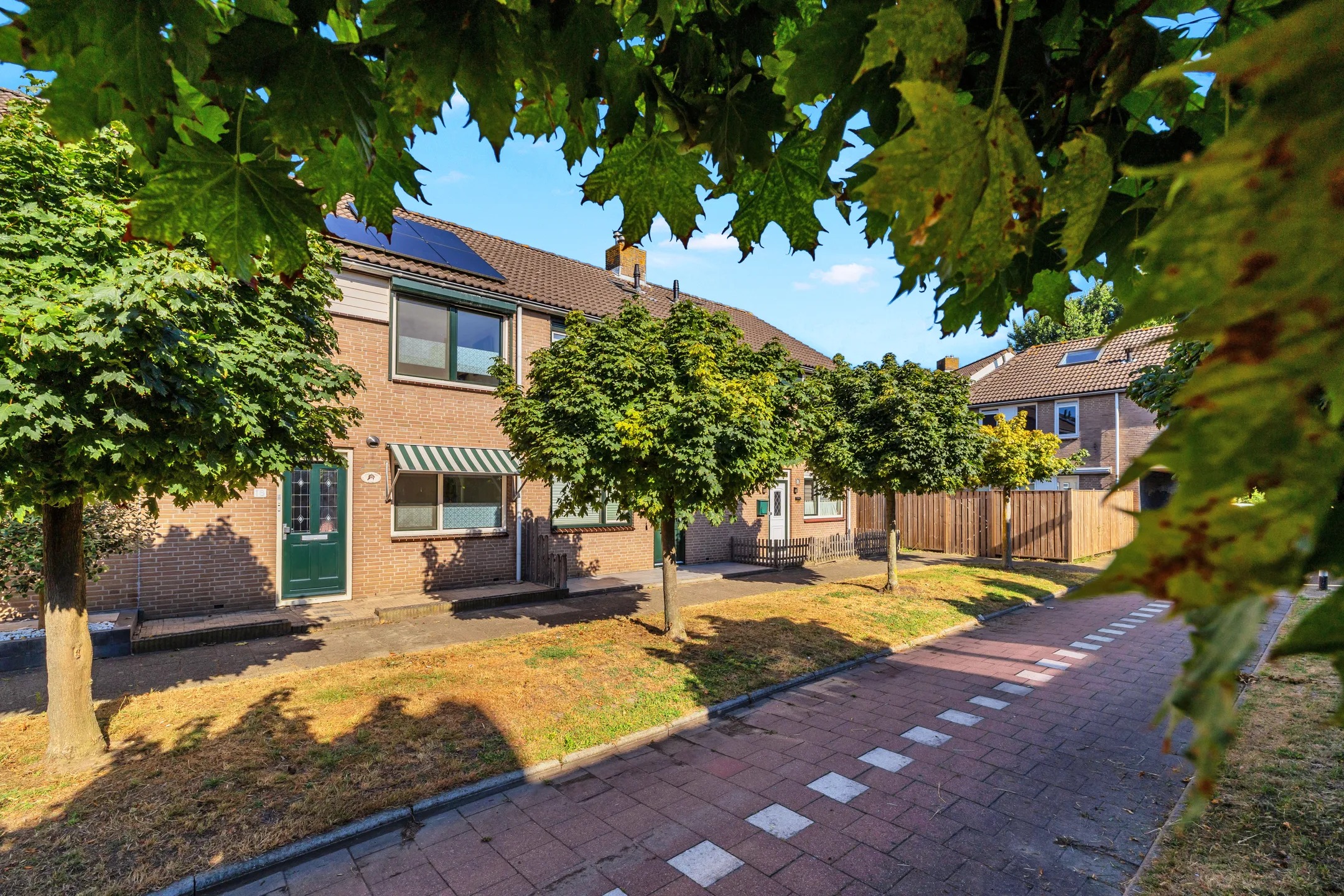 Tussenwoning Komeet 18 in Hellevoetsluis