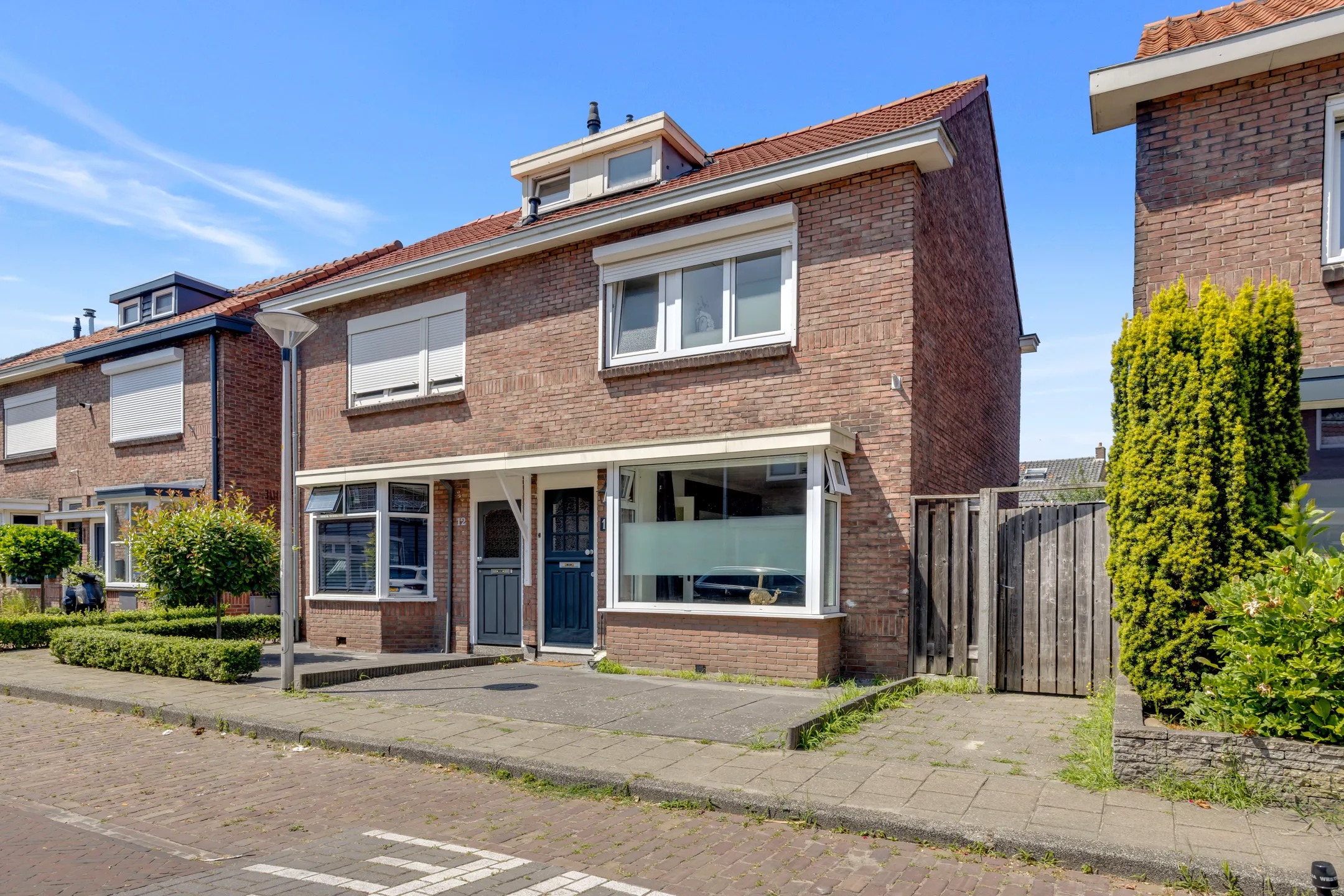 2-onder-1-kapwoning Esdoornstraat 10 in Enschede