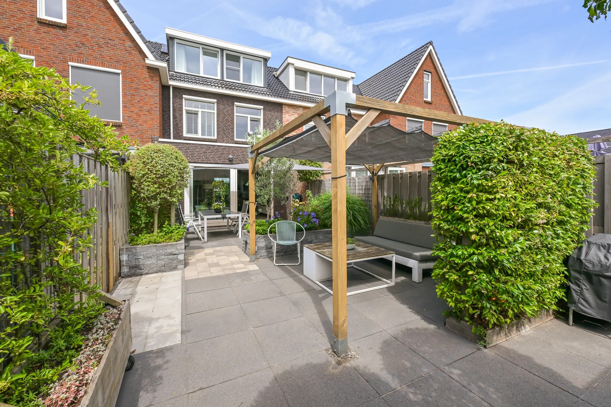 Tussenwoning Liguster 8 in Nieuwveen