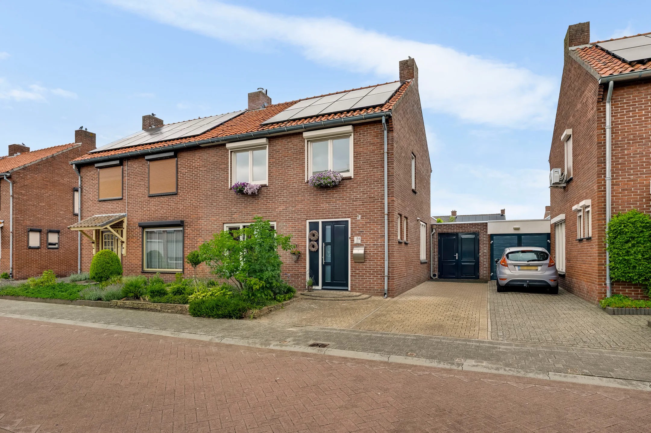 2-onder-1-kapwoning Parklaan 54 in Stramproy
