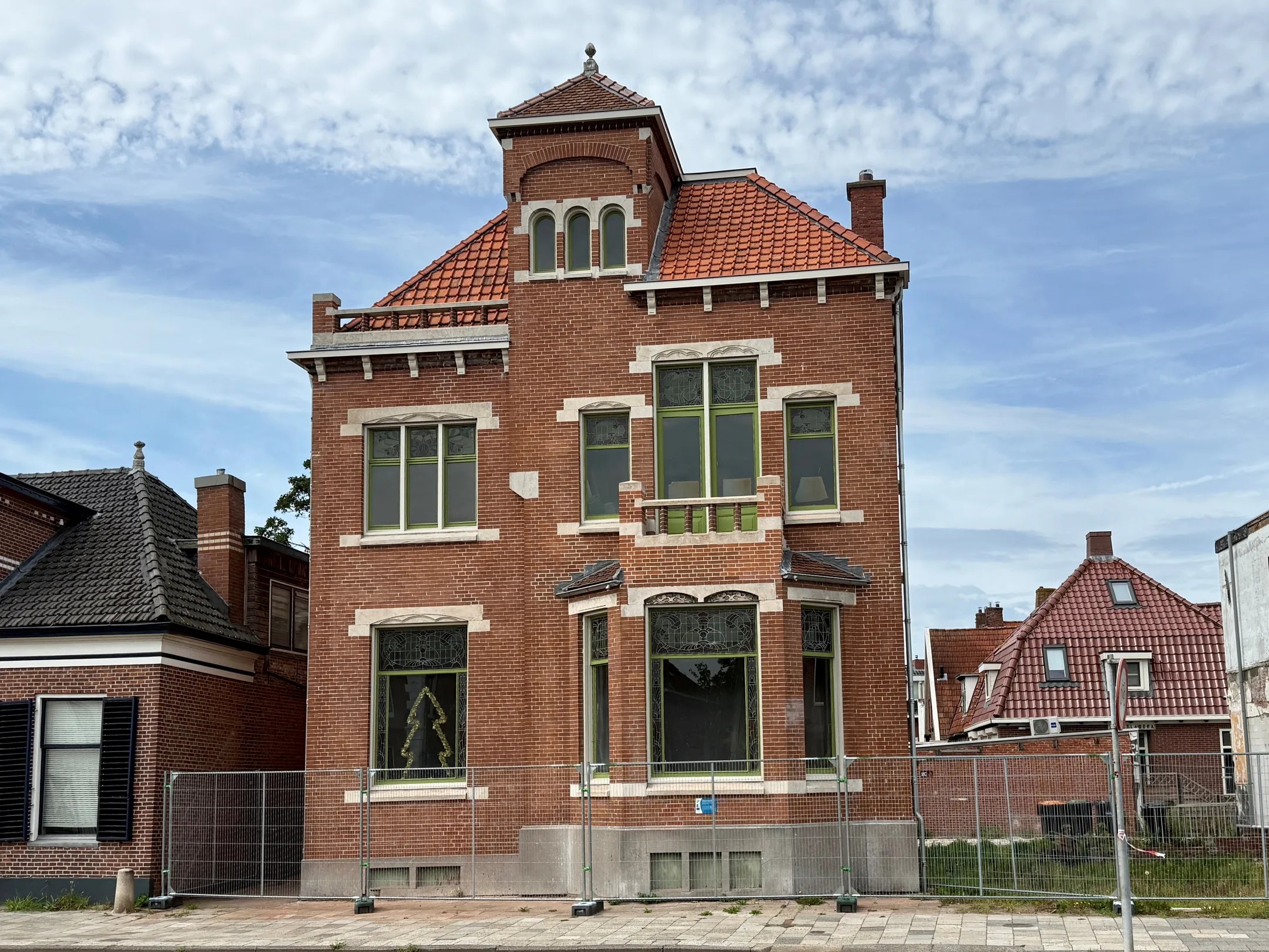 Vrijstaande woning Beneden Oosterdiep 141 in Veendam