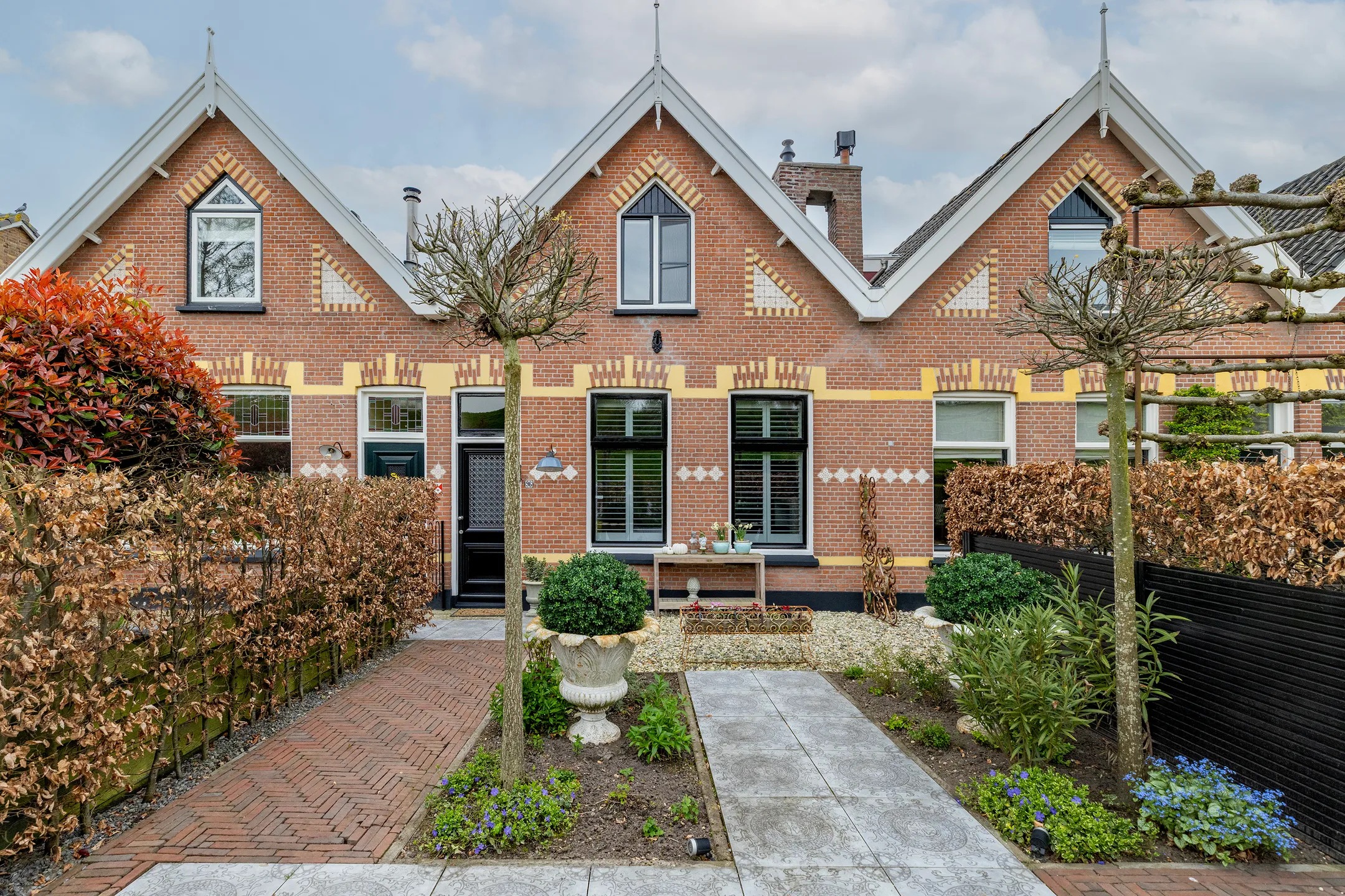 Tussenwoning Stationsweg 96 in Barendrecht