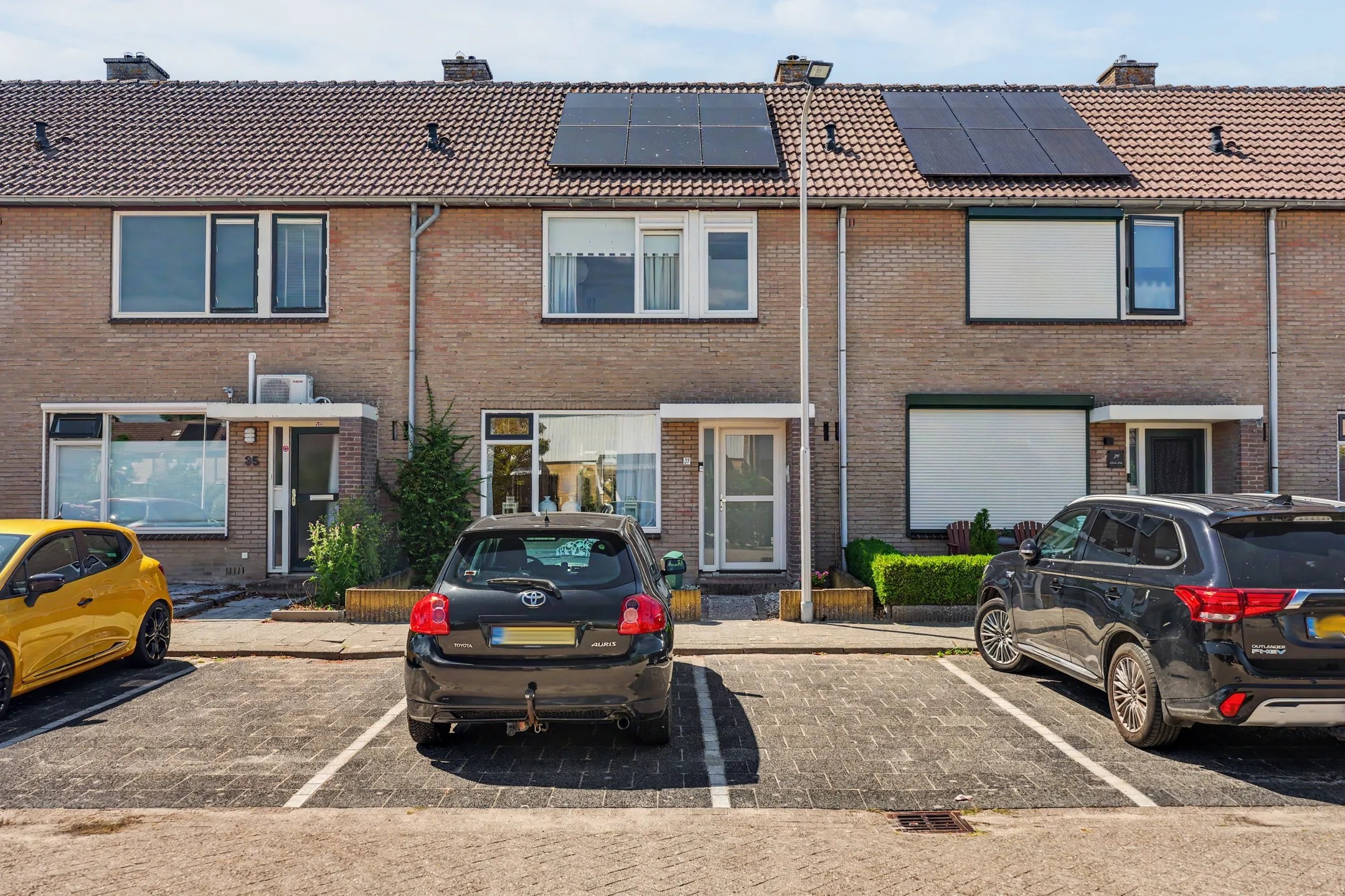Tussenwoning Zijlstraweg 37 in Numansdorp
