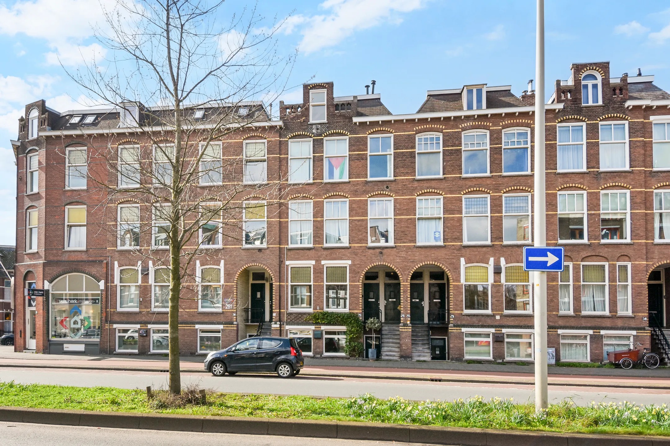 Benedenwoning Groot Hertoginnelaan 257 in Den Haag