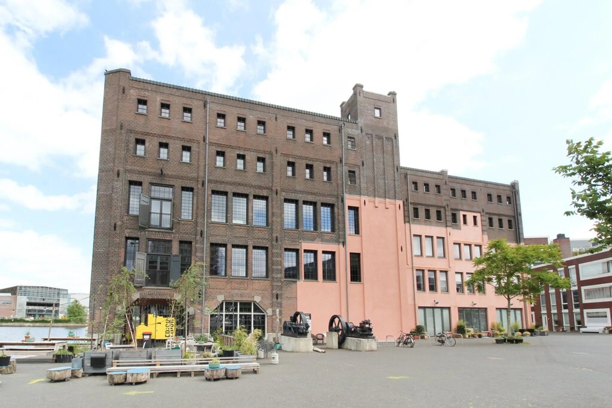 Portiekflat Max Euweplein 7 in Haarlem