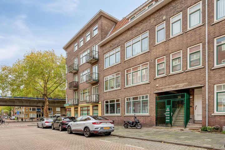 Portiekflat Hekelingenstraat 29 B Rotterdam