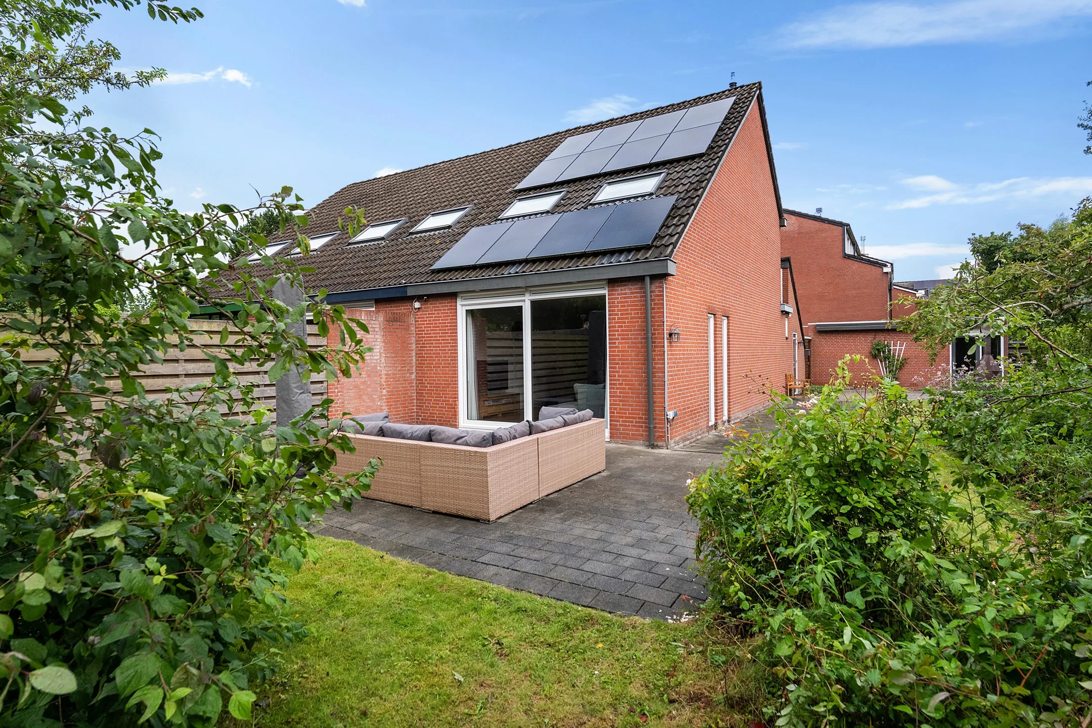 Hoekwoning Hooiven 37 in Delfzijl
